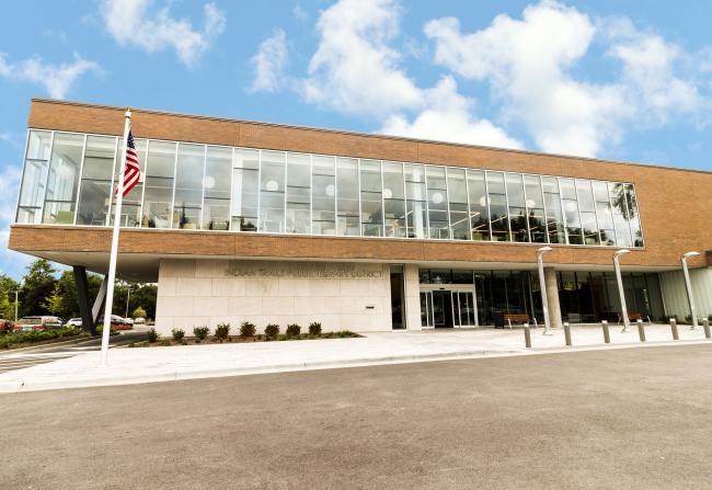 indian_trails_public_library_district