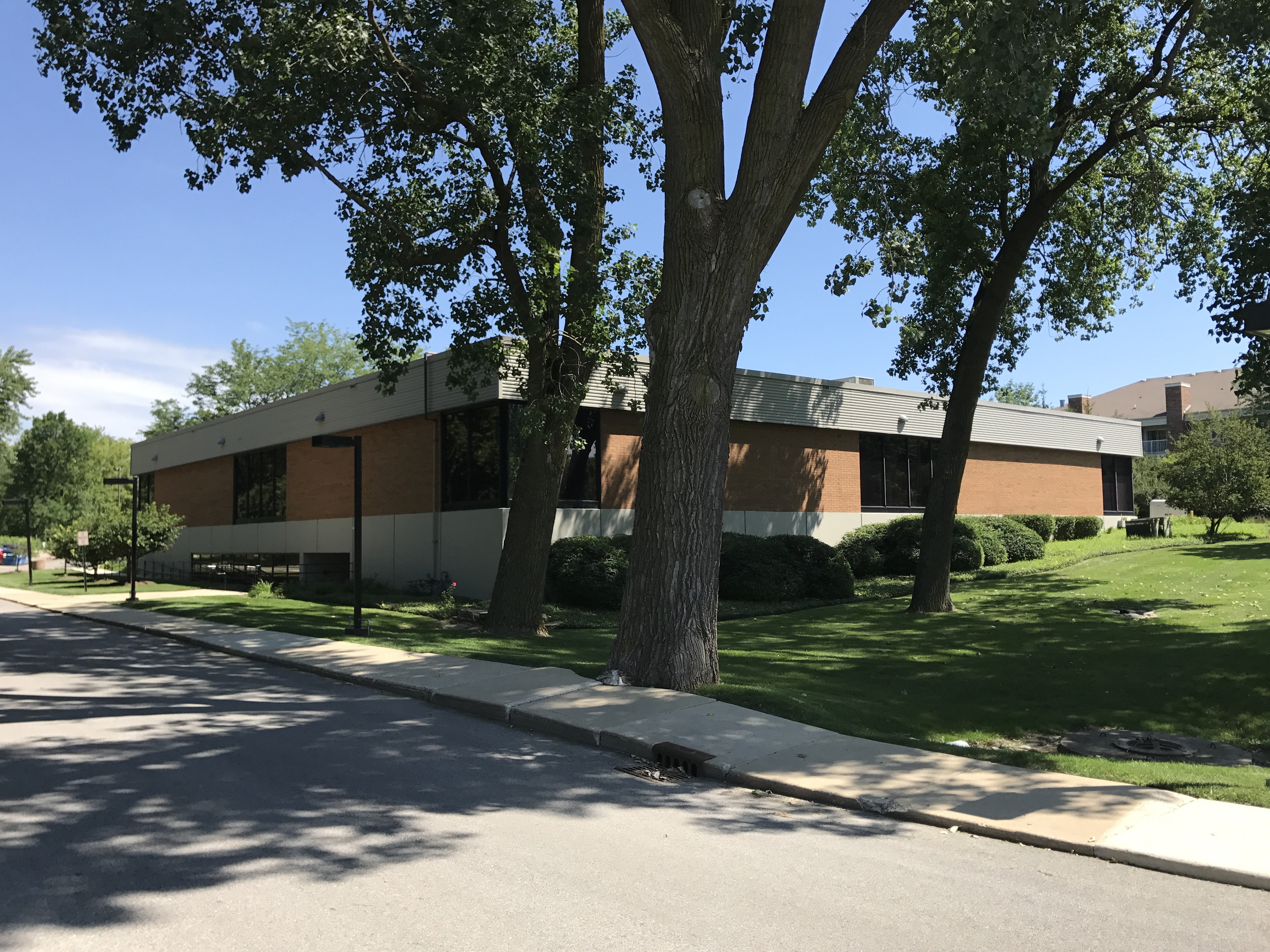 Fox River Public Library District Building Exterior